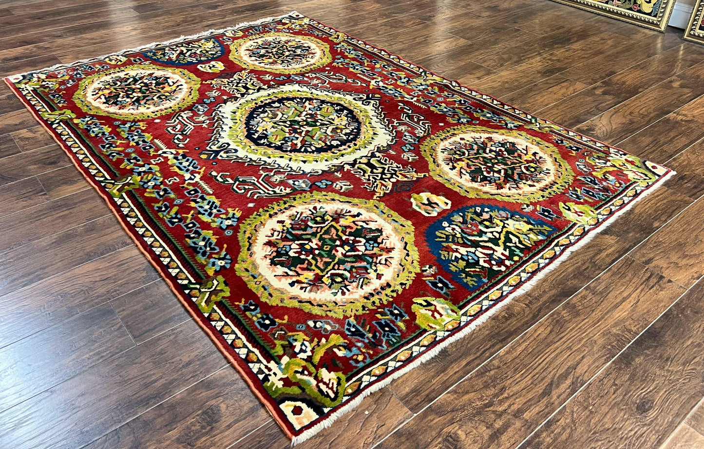 Persian Bakhtiari Rug 5x8, Wool Hand Knotted Antique Carpet, Red, Floral Oriental Rug, 5 x 8 Medium Sized Rug - Nuvé