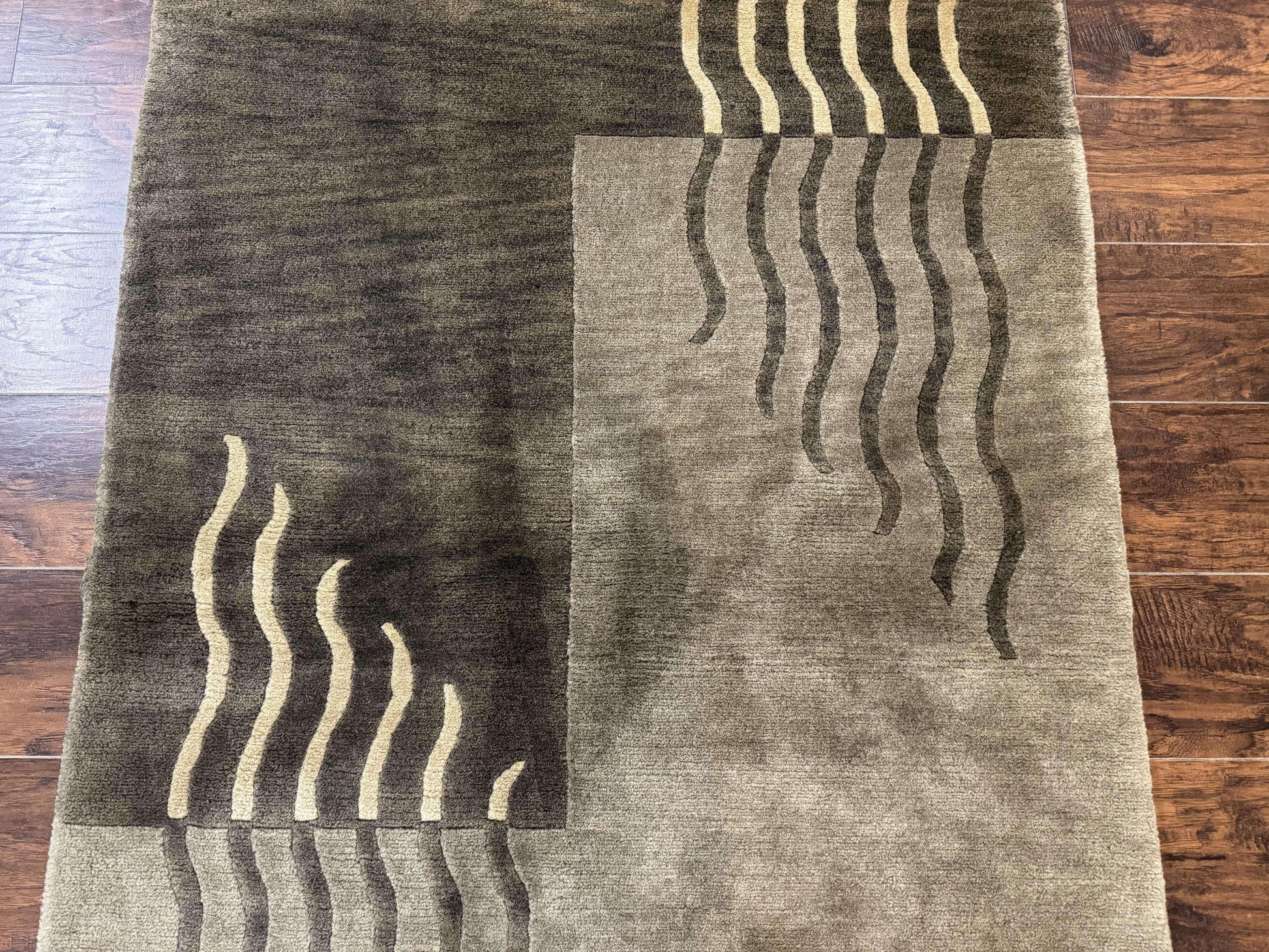 Modern Tibetan Wool Rug 3.6 x 5.6, Shades of Green, Abstract Design - Nuvé