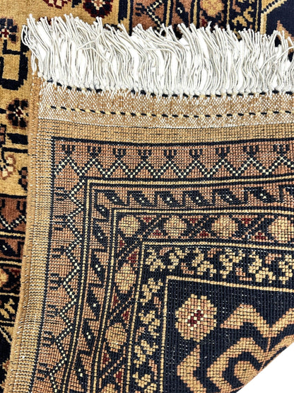 Hand-Knotted Afghan Bukhara Rug 8'4" x 11'10" - Wool, Geometric Patterns - Nuvé