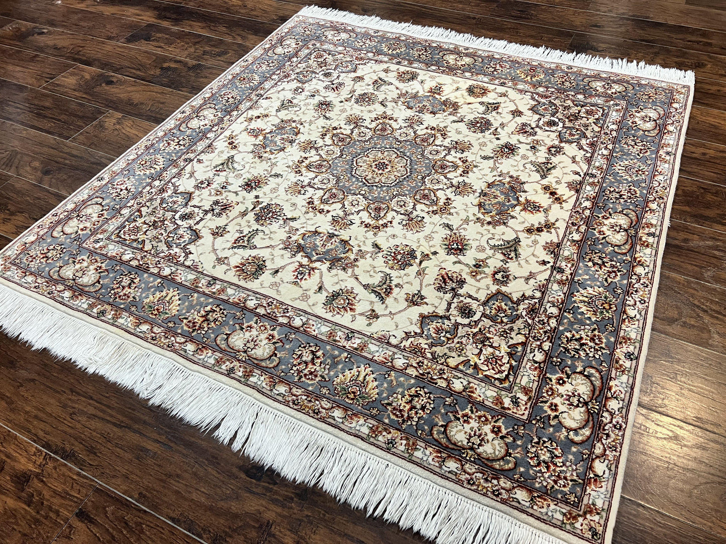 Sino Persian Square Rug 5x5, Very Fine Oriental Carpet, Wool & Silk Highlights, Ivory, Hand Knotted Handmade Vintage Traditional Rug - Nuvé