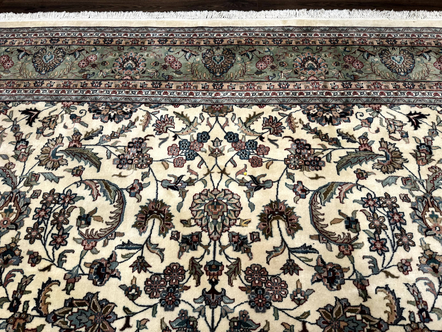 Indo Persian Rug 9x12, Allover Floral Pattern, Ivory & Green, Traditional Oriental Carpet - Nuvé