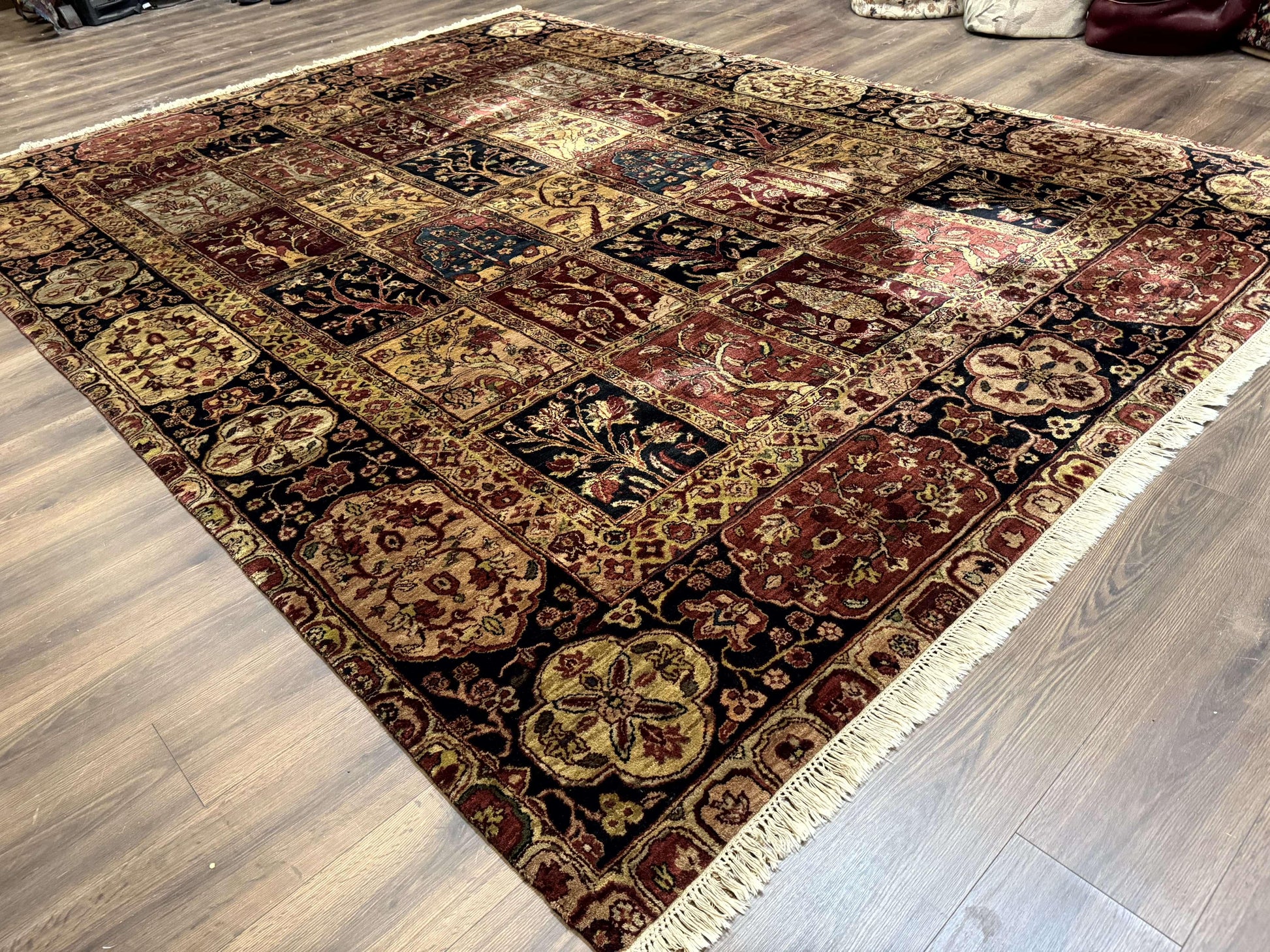 Indo Persian Rug 9x12, Bakhtiari Panel Design, Multicolor, Soft Wool Pile - Nuvé