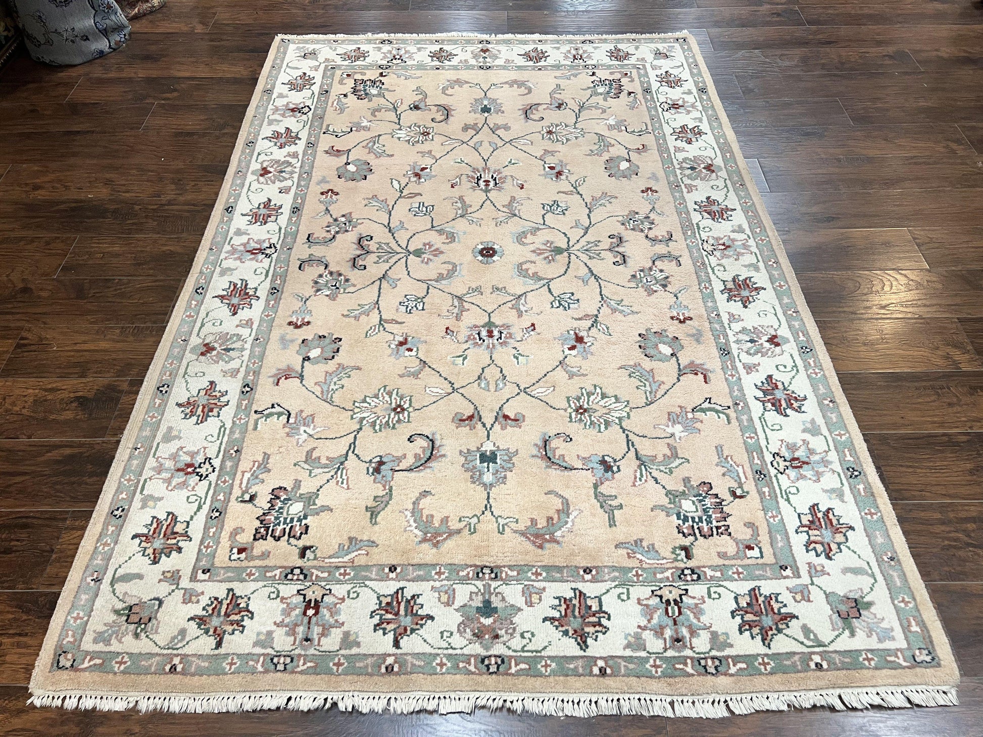 Indo Persian Rug 6x9, Handmade Vintage Wool Carpet, Floral Allover - Nuvé