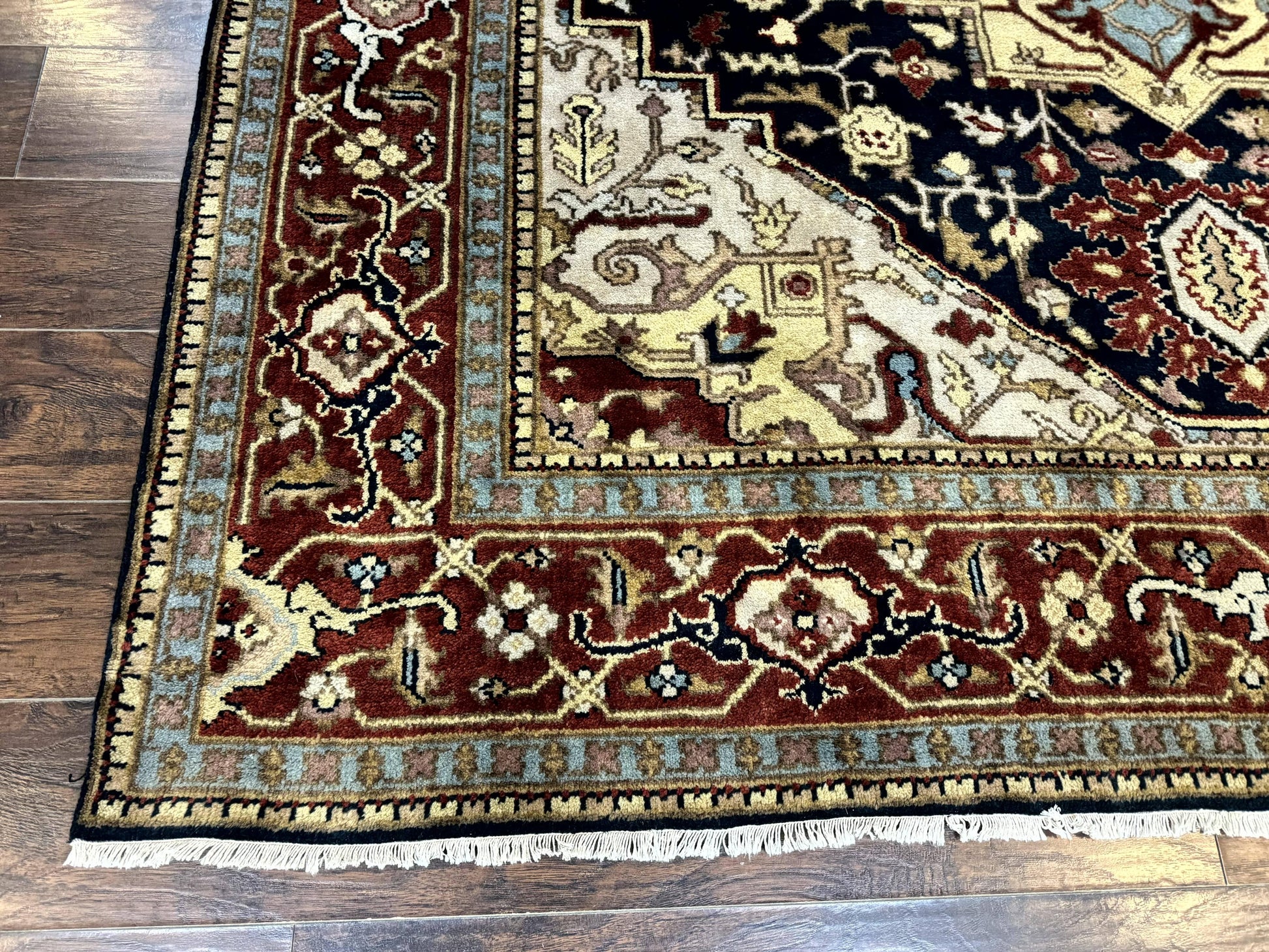 Indo Persian Heriz Rug 8x10, Geometric Medallion, Serapi Carpet, Wool Vintage Rug - Nuvé