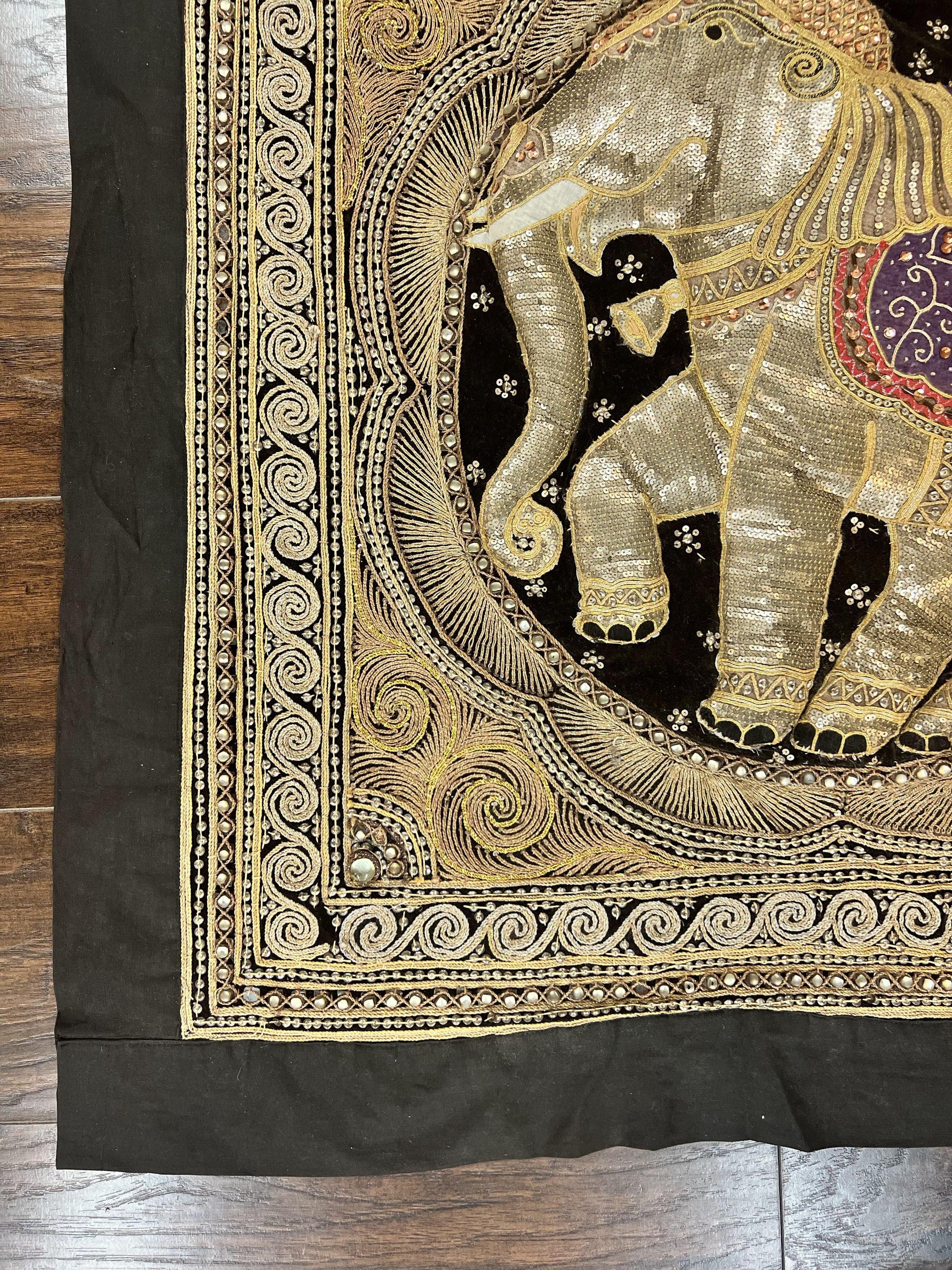 Indian Embroidery 3x3, Elephant Design, Detailed Needlepoint, Beadwork - Nuvé