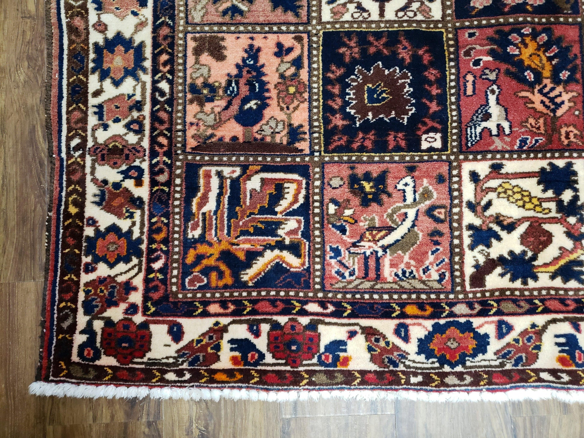 Antique Persian Bakhtiari Rug circa 1920s, Kheshti Panel Design, Wool, Hand-Knotted, 5'3" x 10' - Nuvé