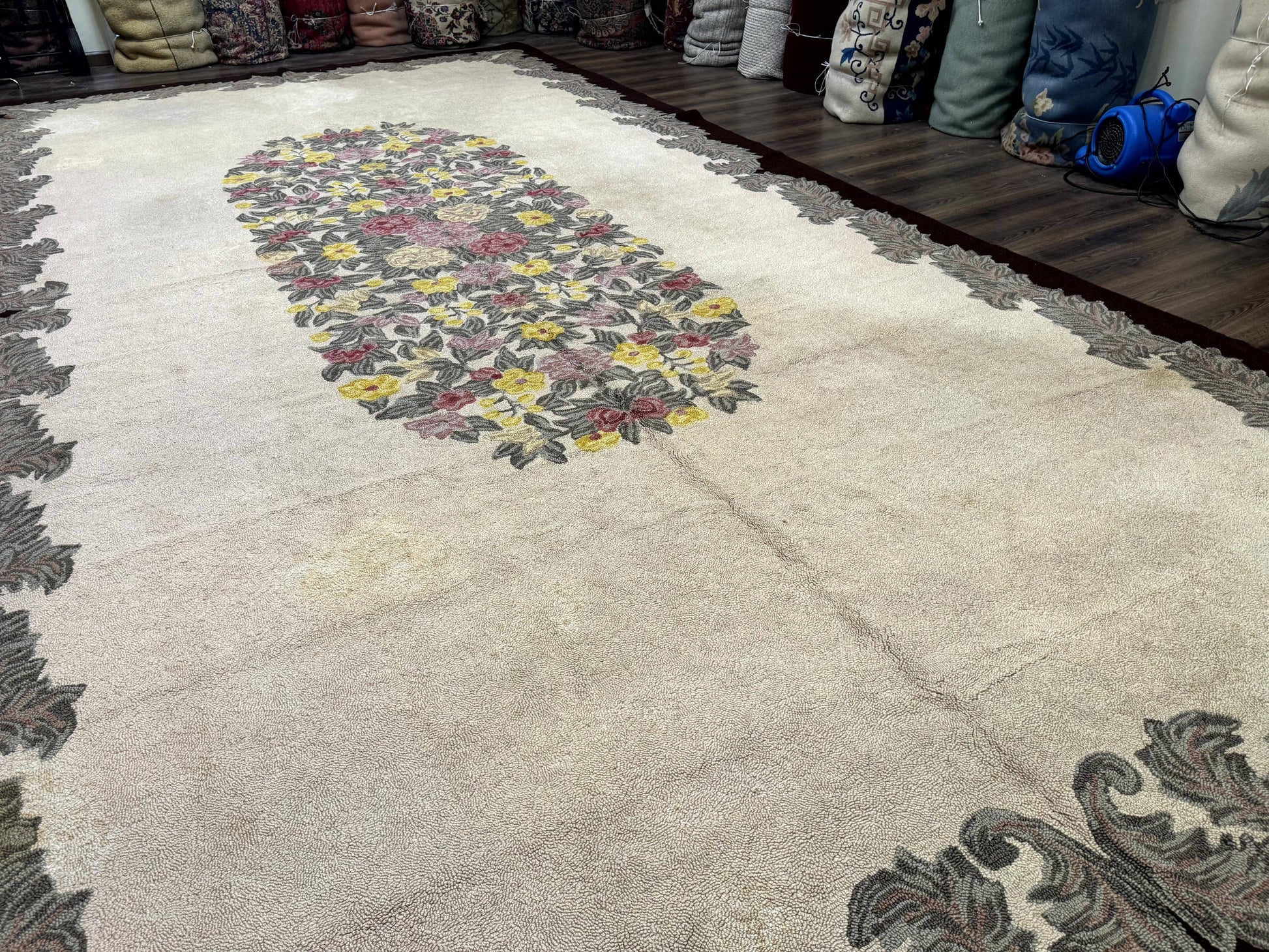 Palace Size American Hooked Rug 11x20 Aubusson Style Ivory - Nuvé