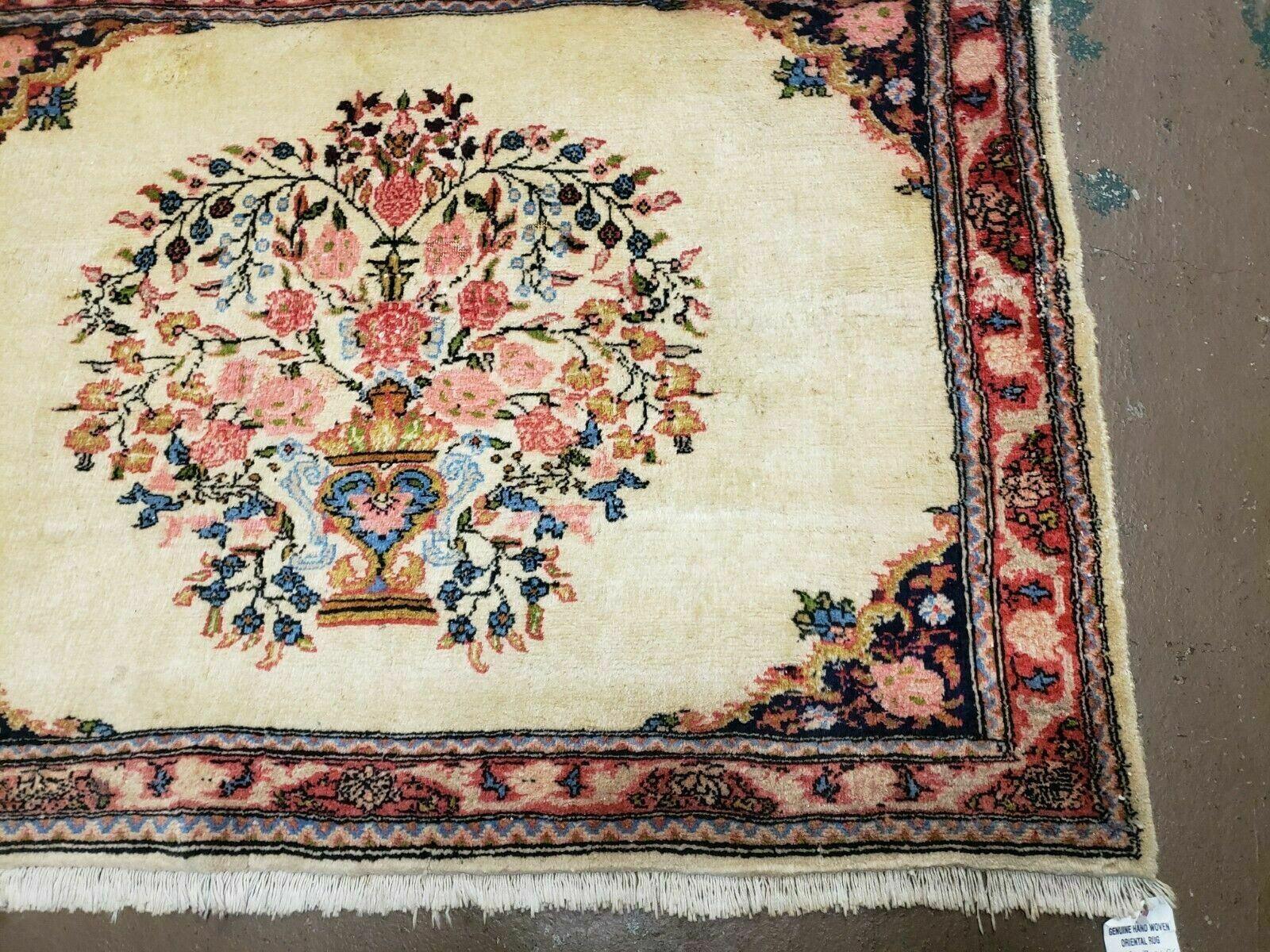 2' 7" X 3' 6" Antique Rug Hand Knotted Pictorial Wool Oriental Flowers - Nuvé