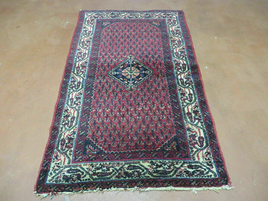 2.5' X 4' Vintage Handmade Indian Amritsar Wool Rug Paisley Design Red - Nuvé