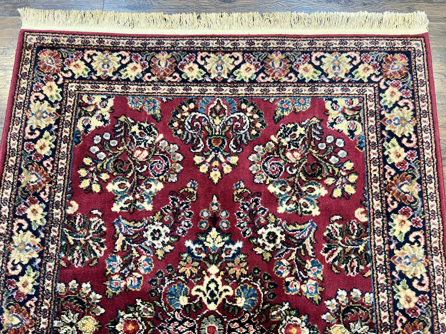 Karastan Rug 4.6 x 6 Lanamar Sarouk #5528, Red Wool Karastan Oriental Carpet, Discontinued, Antique, Wool Pile - Nuvé