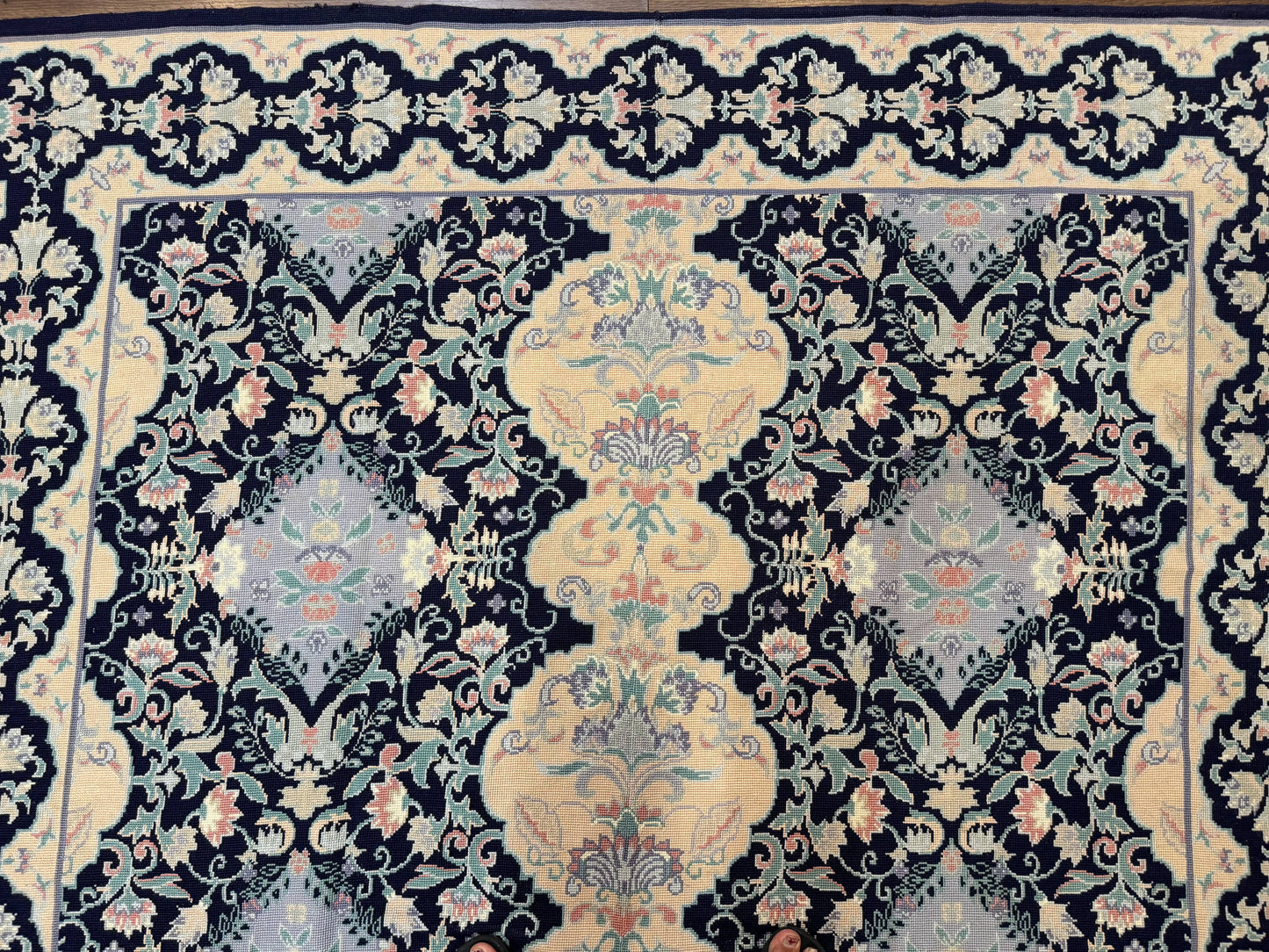 Needlepoint Rug 6x9, Ivory and Navy Blue - Nuvé