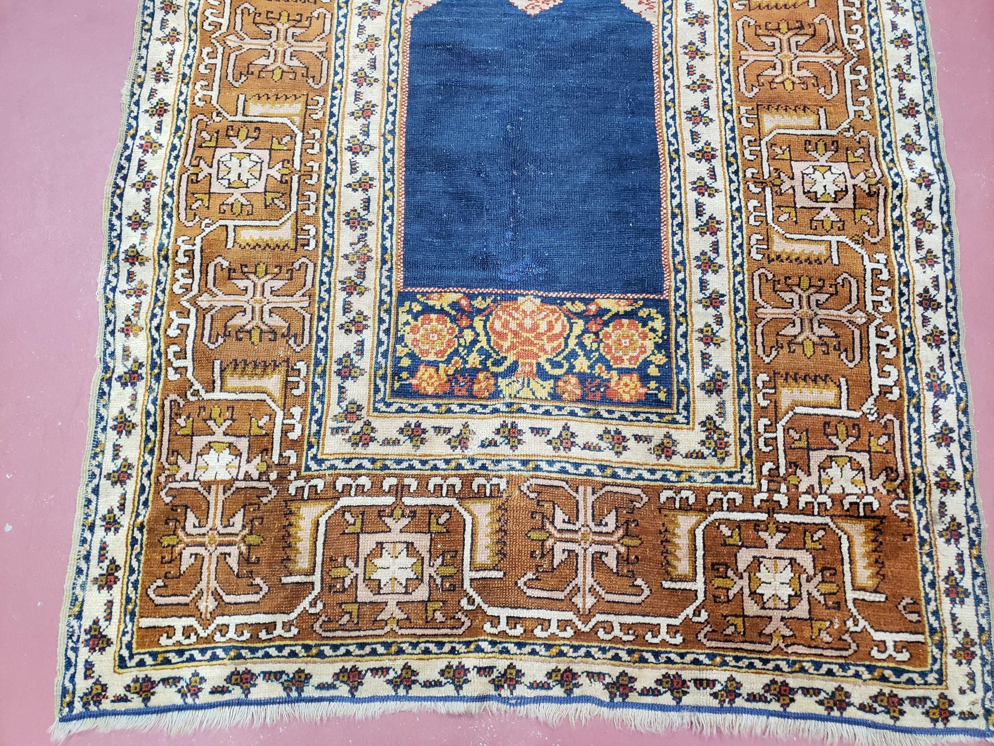 Antique Turkish Anatolian Ghiordes Prayer Rug, Twin Mihrabs, Rare Collectible Oriental Rug, Early 20th Century Prayer Rug, 3'9" x 5'2" - Nuvé