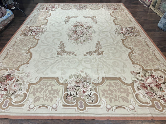 10x14 Aubusson Rug, Wool Handmade Vintage Carpet, French European Design, Elegant - Nuvé