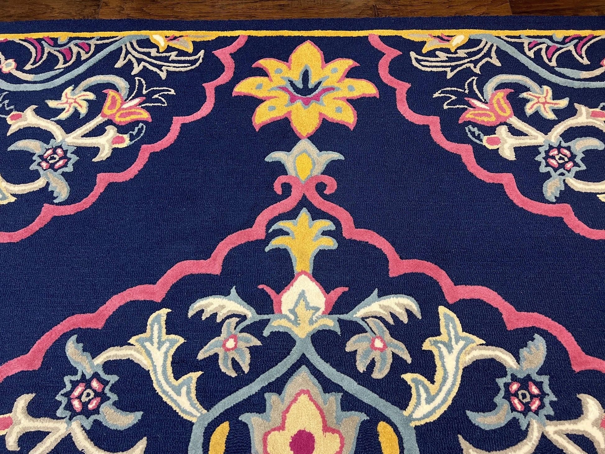 Safavieh Rug 8x10 Belagio Collection, Navy Blue Pink Yellow, Power-Loomed Wool Carpet, Floral Area Rug, Modern Rug, Room Sized 8 x 10 ft Rug - Nuvé