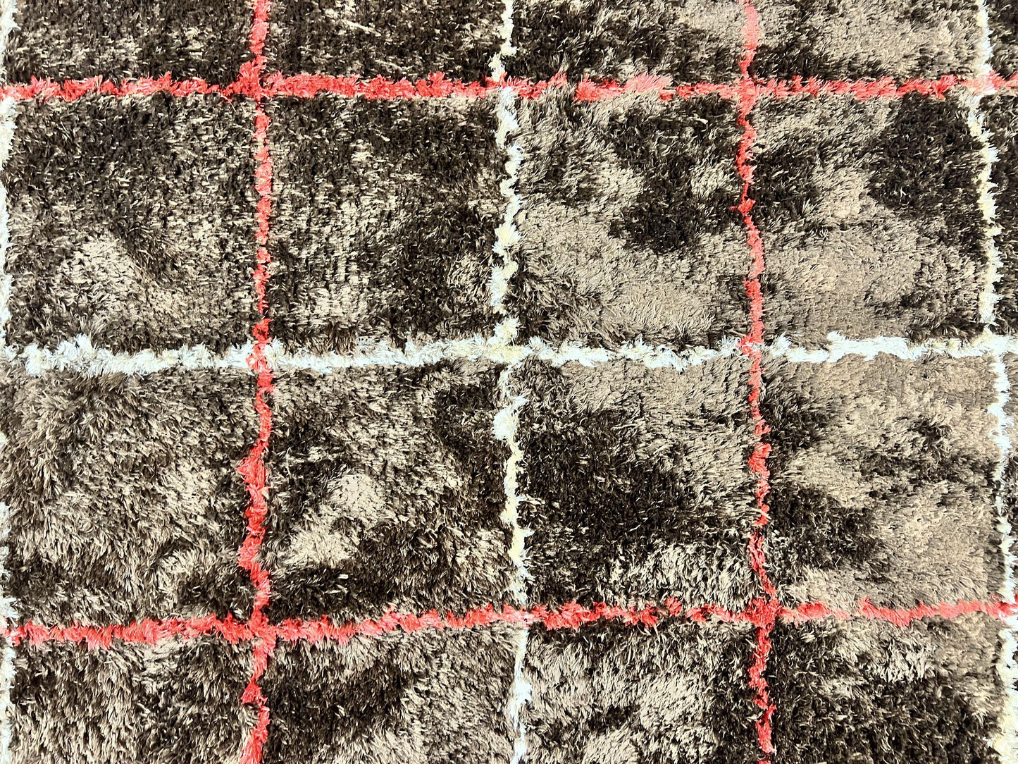 Shag Rug 6x8, Brown, Panel Design - Nuvé