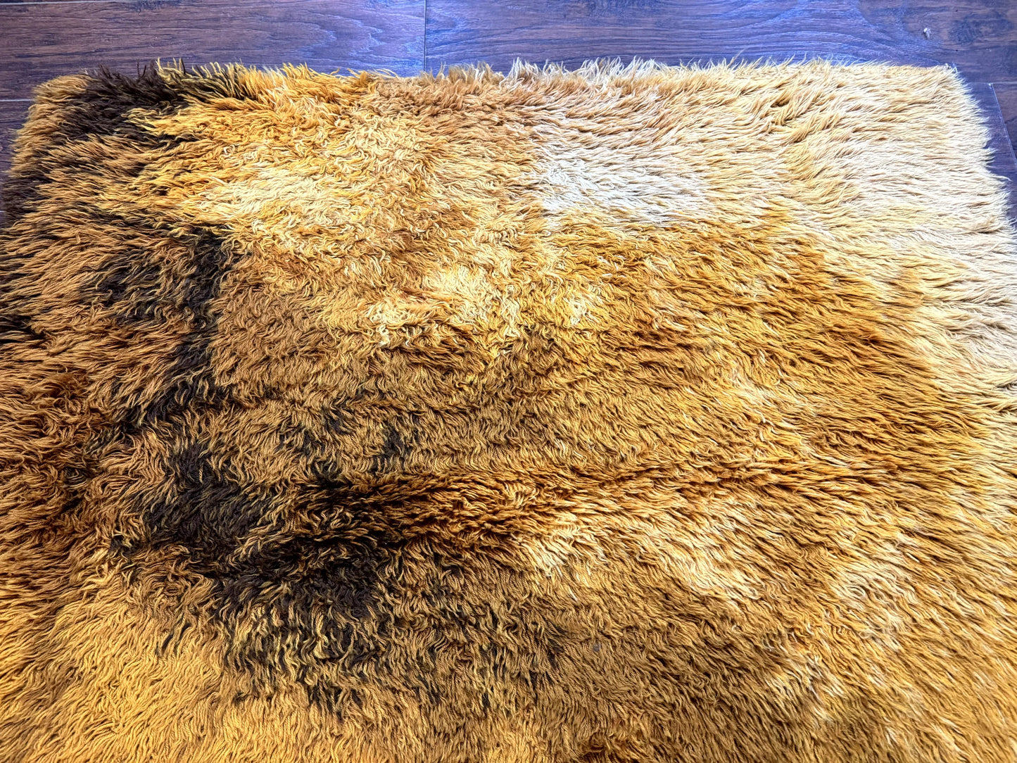 Rya Shag Rug 4.6 x 6, Shades of Yellow, Mid Century Vintage Carpet - Nuvé