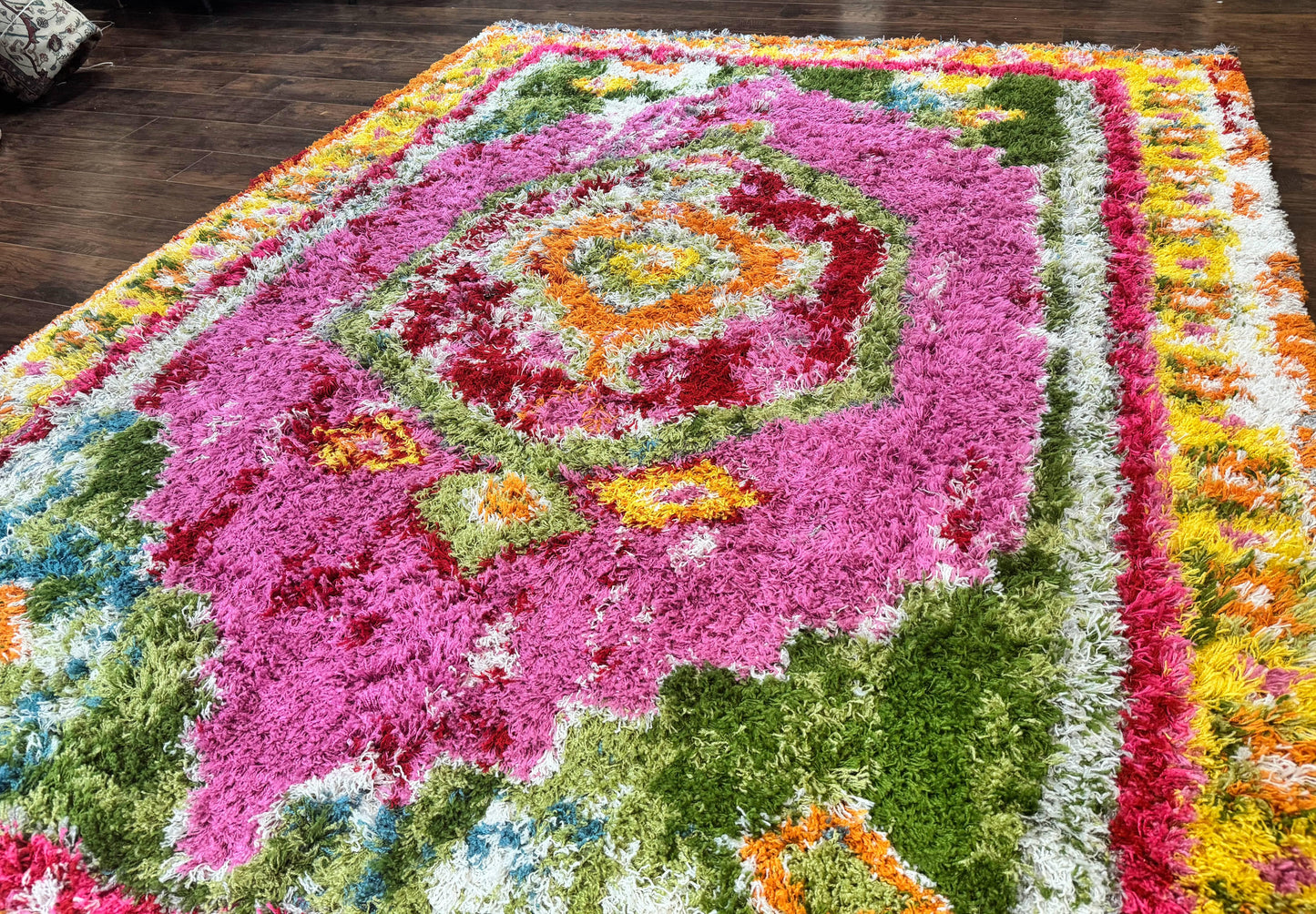 Colorful Shag Rug 8x10, Fuchsia and Multicolor - Nuvé