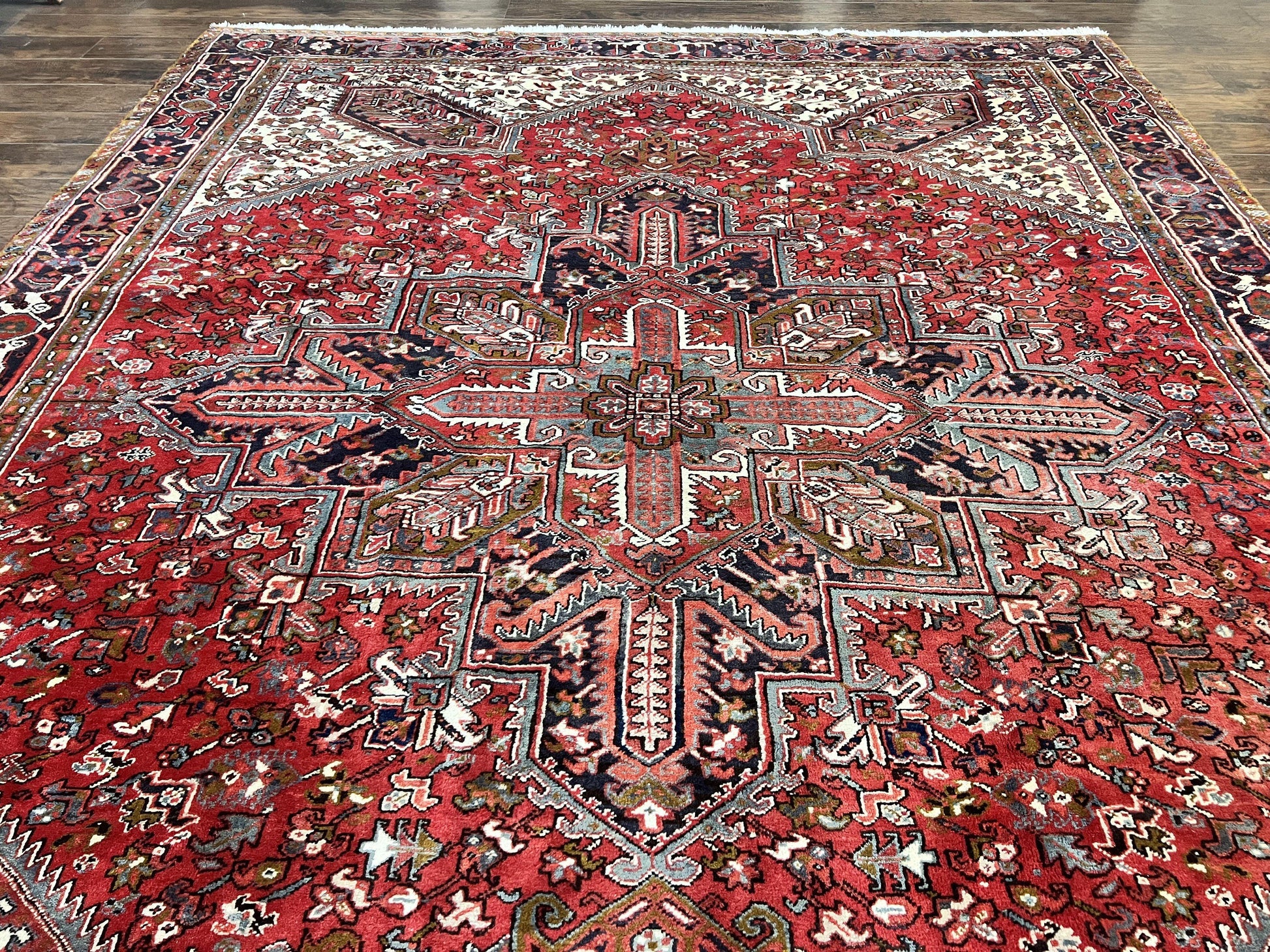 Large Persian Heriz Rug 10x13, Wool Hand Knotted Antique Carpet, Red and Ivory, Geometric Tribal Room Sized Rug, Decorative Oriental Rug - Nuvé