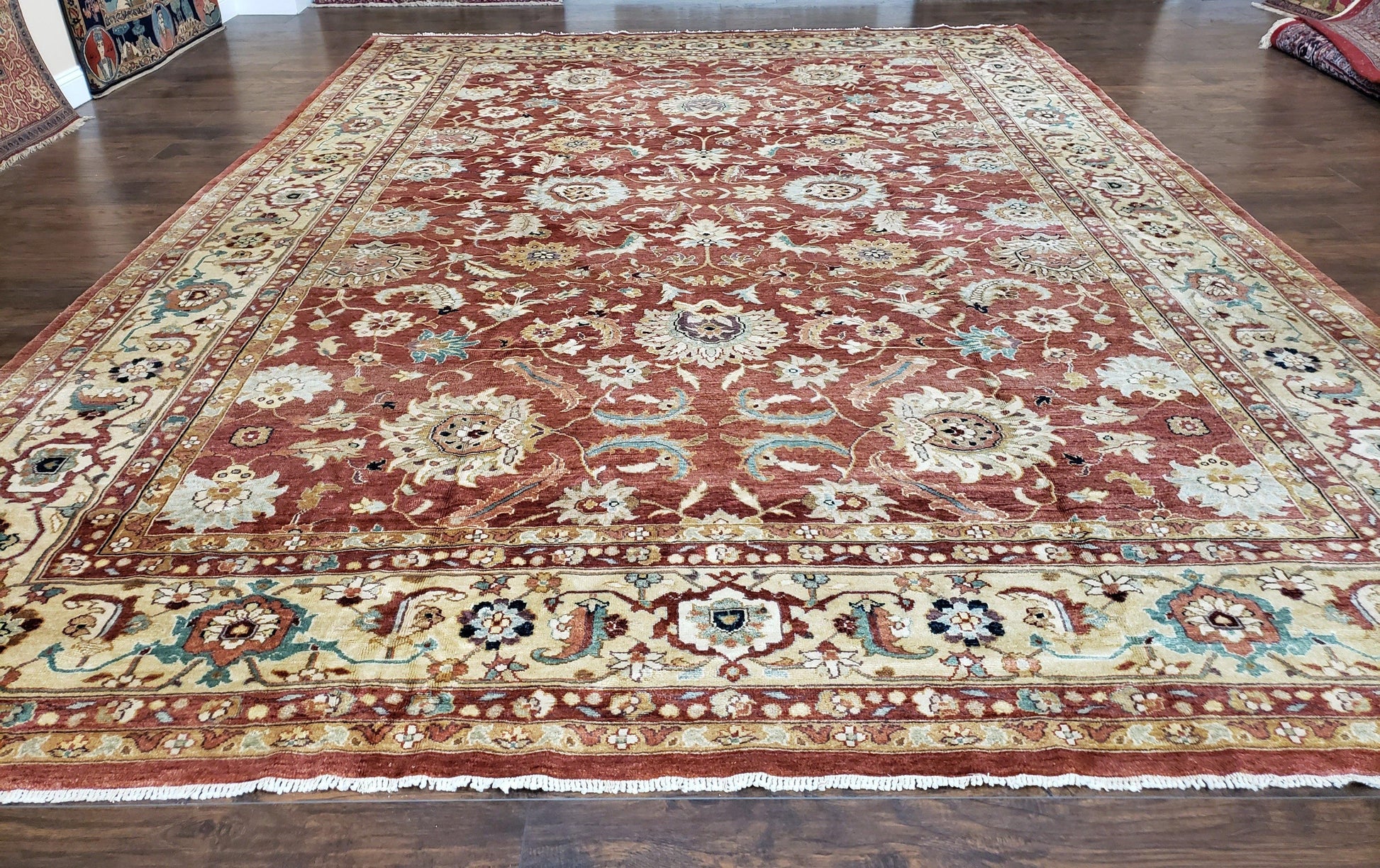 Safavieh Room Sized Rug 10x14, Wool Hand-Knotted Auburn Red & Light Gold Egyptian Mahal Oriental Carpet, 10 x 14 Large Living Room Rug - Nuvé