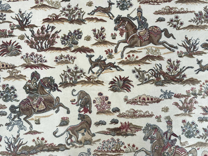 Turkish Silk Rug 5x8, Ivory, Hunting Design, Animal Pictorials, Bamboo Silk - Nuvé