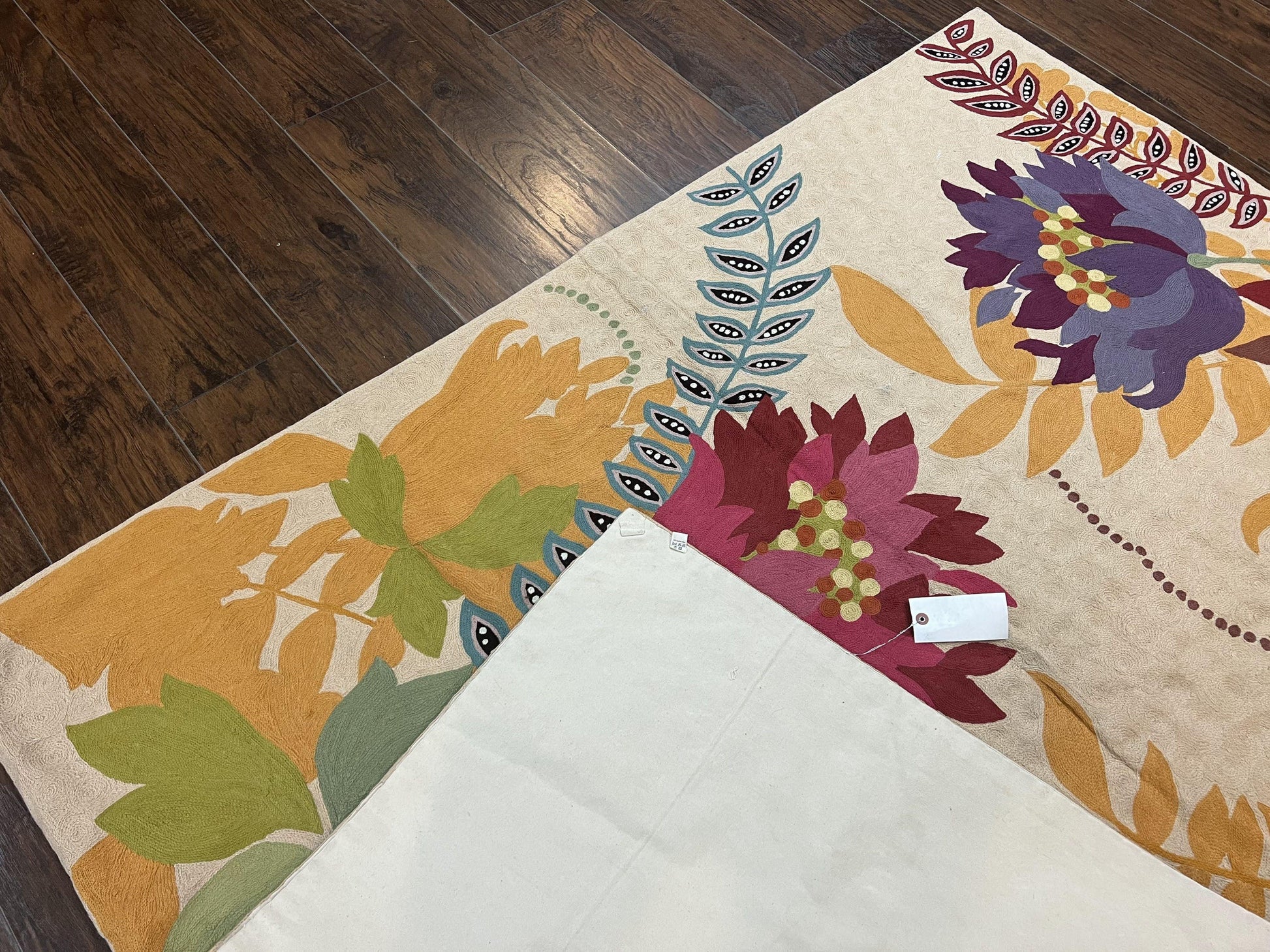 Indian Chain Stitched Rug 4x6, Hand Stitched Indian Embroidery Carpet, Large Floral Design, Contemporary, Cream and Colorful Flowers, Wool - Nuvé