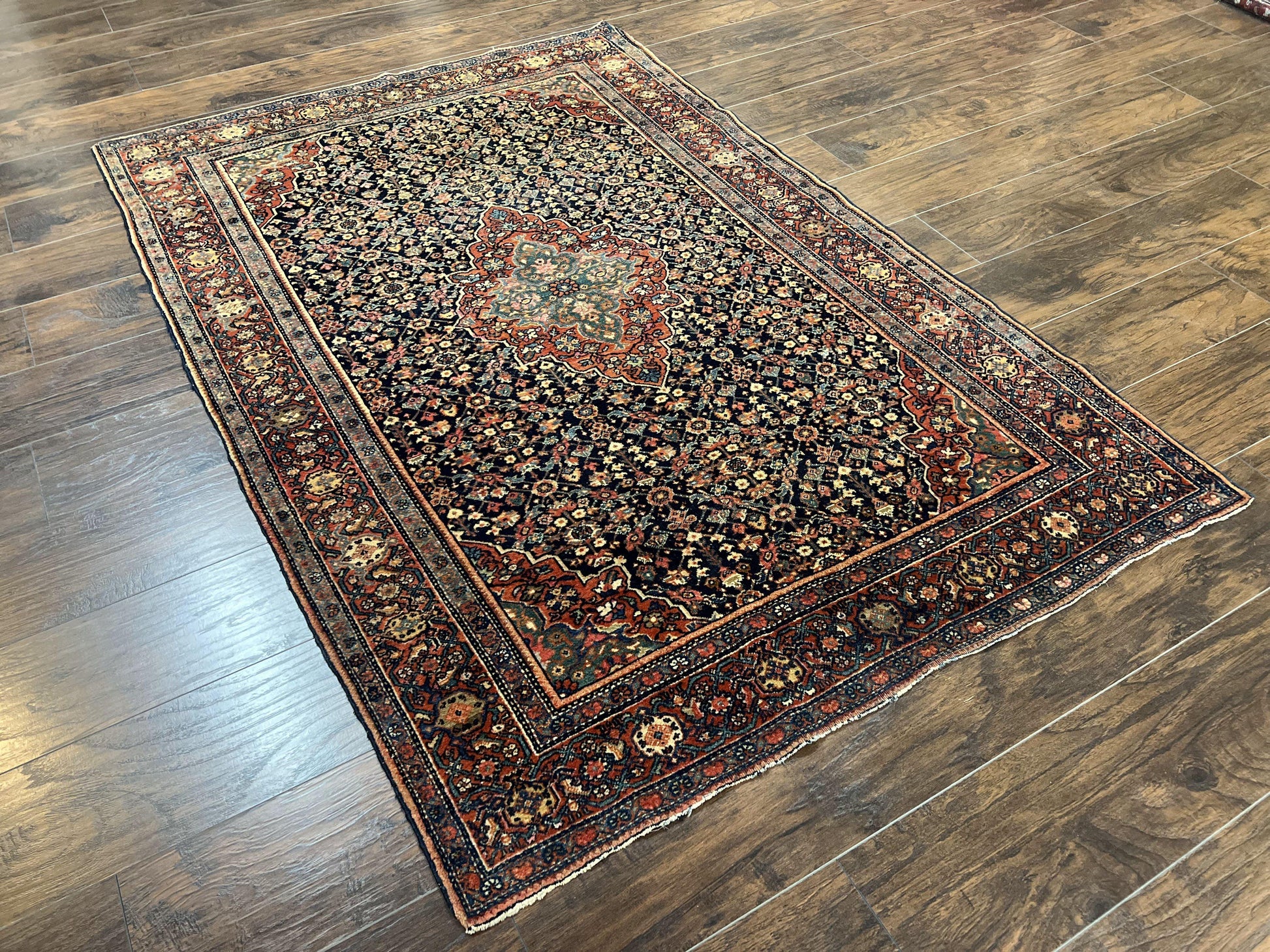 Persian Rug 4x7 Antique Sarouk Farahan Carpet, Navy Blue and Red Wool Rug - Nuvé