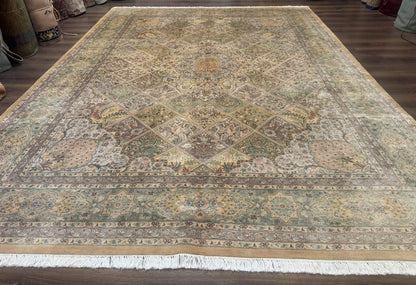 Pak Persian Rug 9x12, Diamond Panel Design, Fine 225 KPSI, Wool - Nuvé