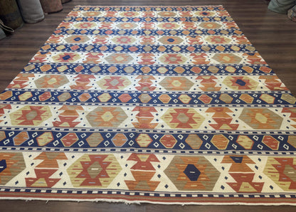 Turkish Kilim Rug 8x11, Handmade, Wool, Nourison Rug - Nuvé