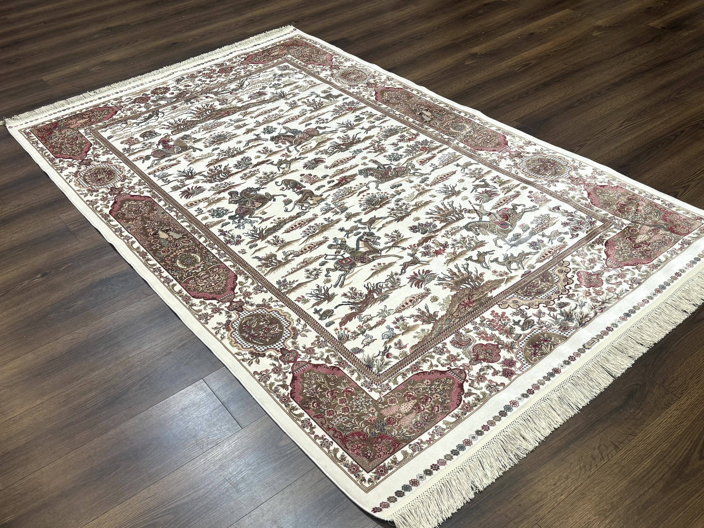 Turkish Silk Rug 5x8, Ivory, Hunting Design, Animal Pictorials, Bamboo Silk - Nuvé