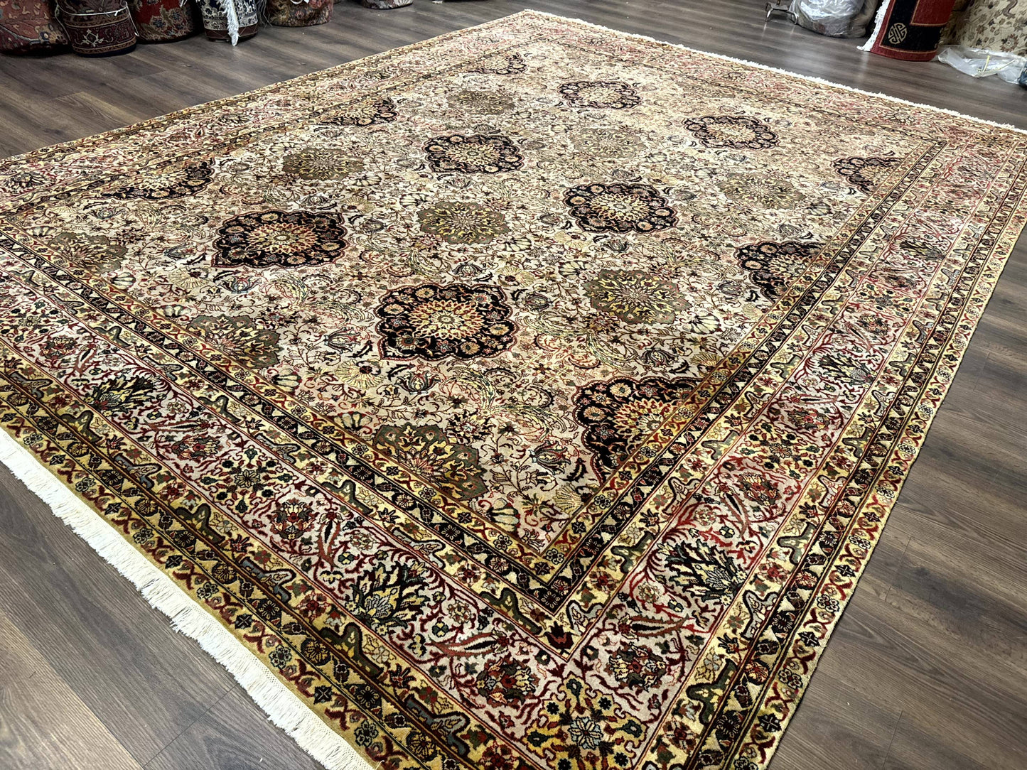 Indian Agra Rug 9x12, Fine Oriental Carpet - Nuvé