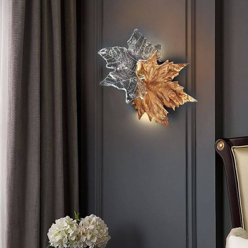 Leaf-shaped Crystal Wall Light - Nuvé
