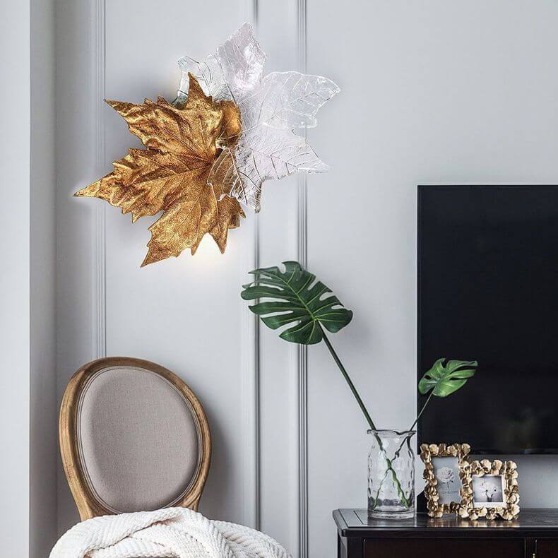 Leaf-shaped Crystal Wall Light - Nuvé