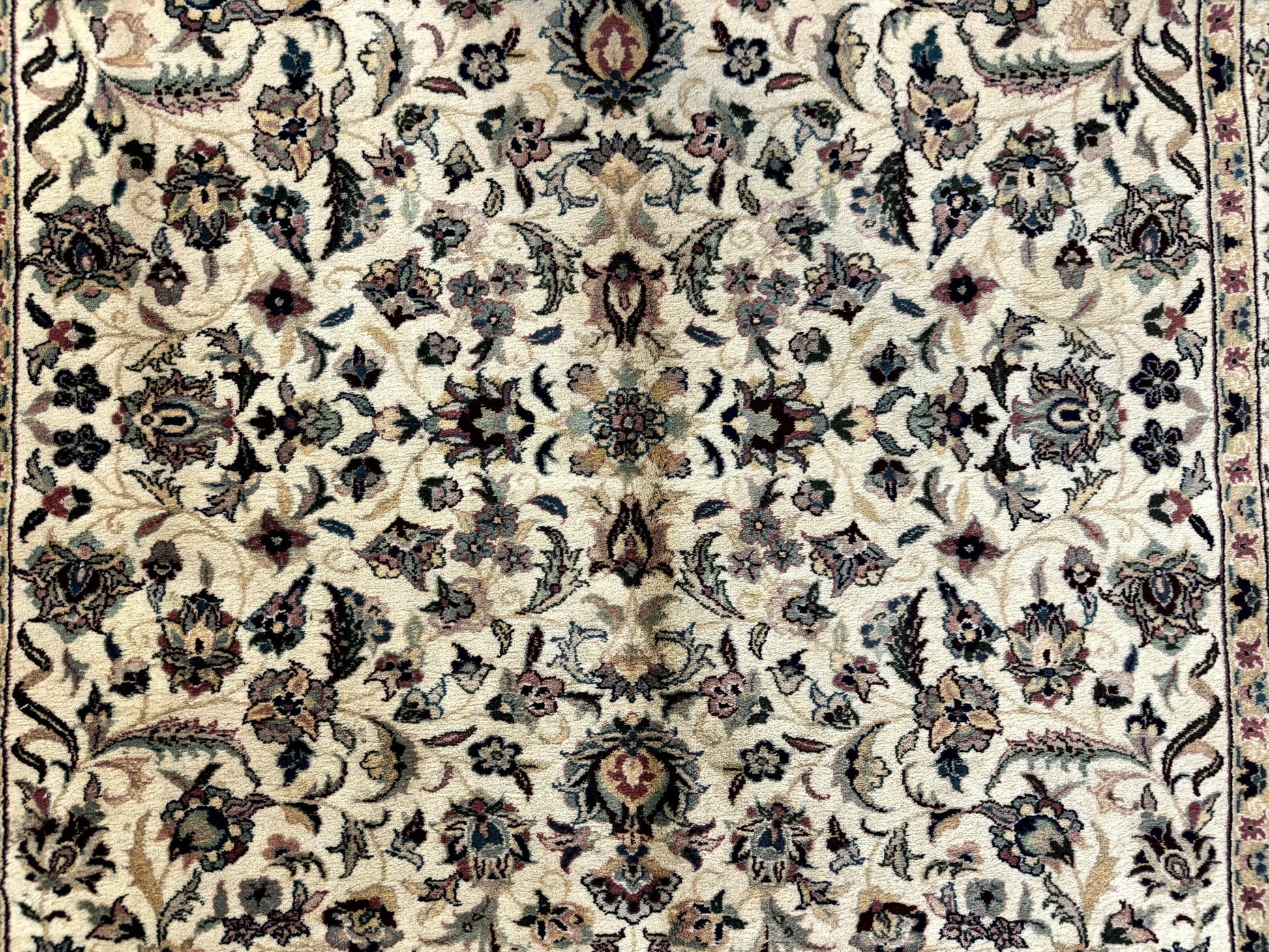Pak Persian Rug 4x6 - Nuvé