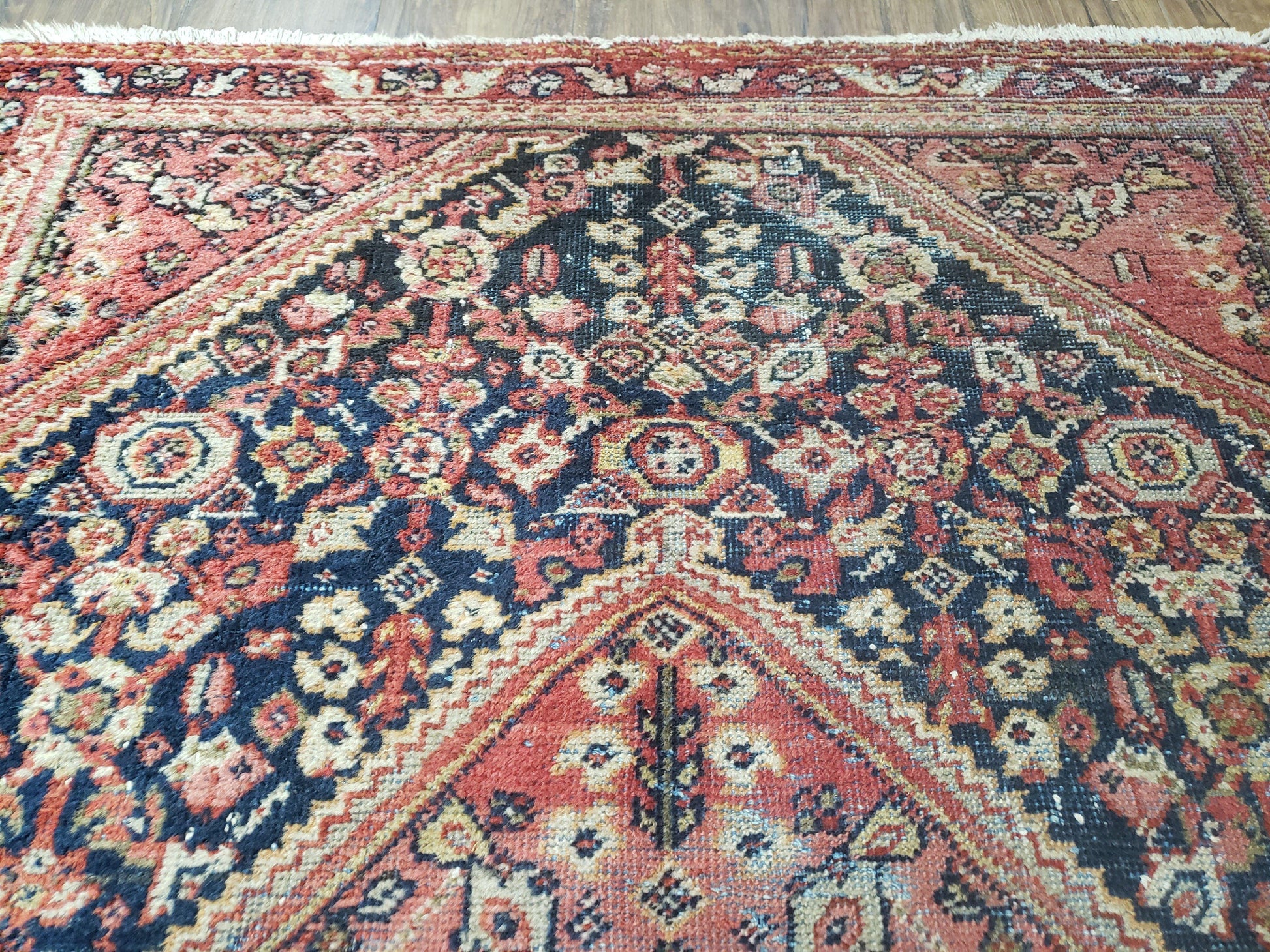 Antique Persian Mahal Area Rug 4.4 x 6.6, Wool Hand-Knotted Shabby Chic Oriental Rug, Red Black 1930s Foyer Room Carpet, Low Pile Boho Rug - Nuvé
