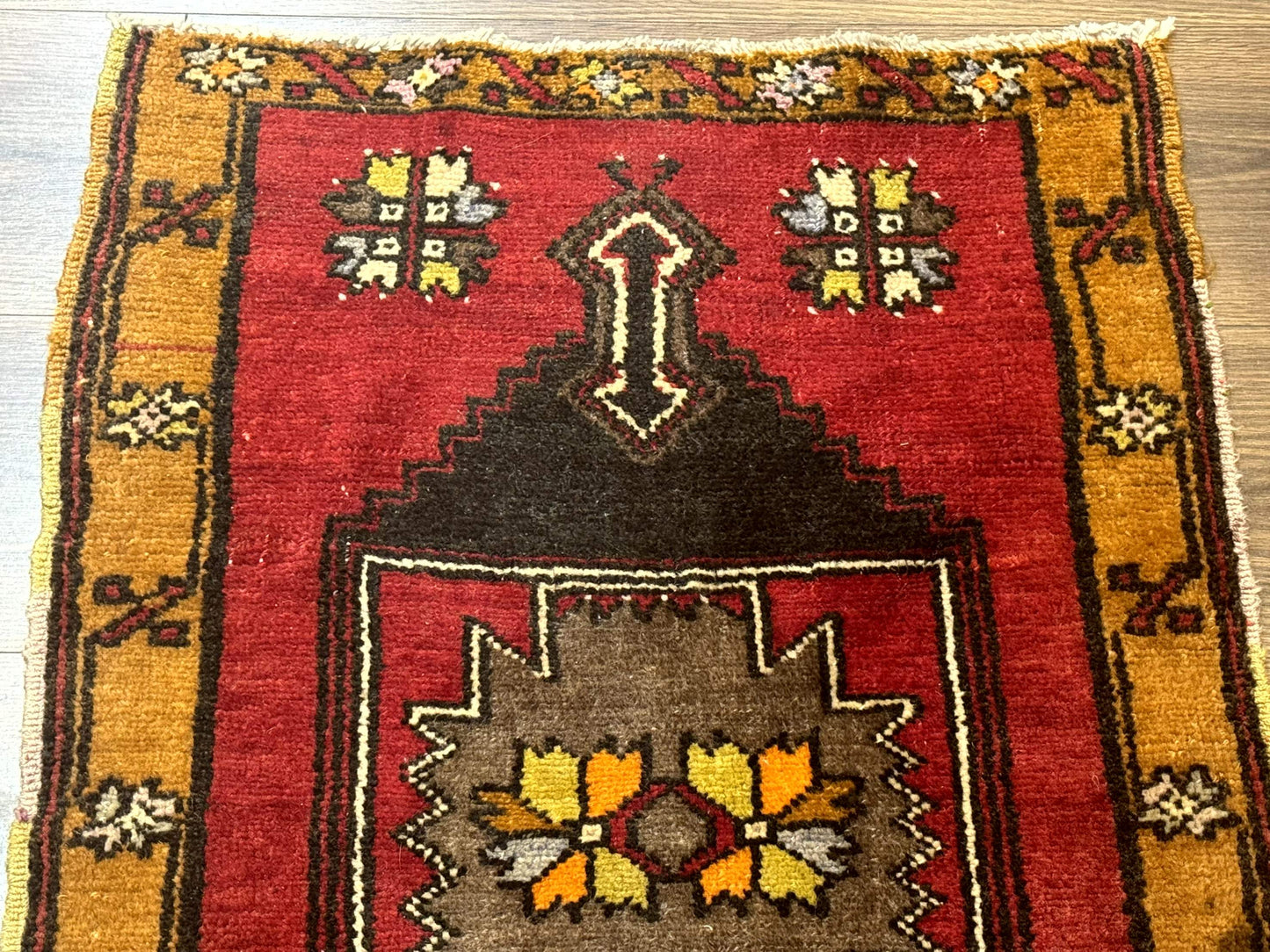 Turkish Yastik Rug 2x3, Geometric Medallion, Small Turkish Wool Rug, Red - Nuvé