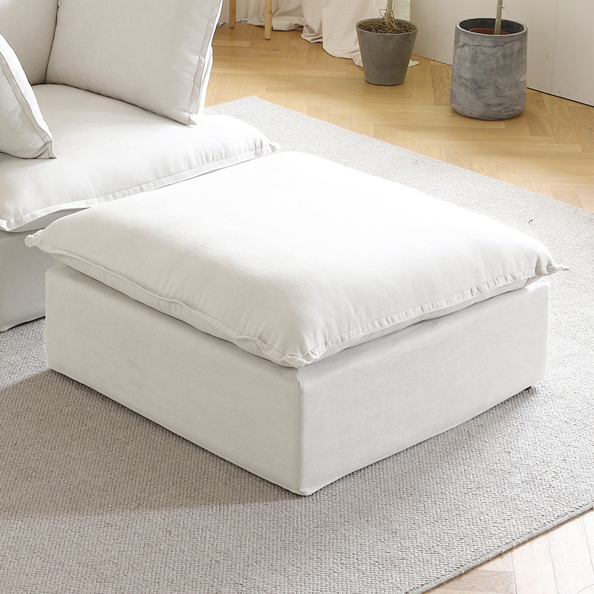 Sabi Modular Boucle Cloud Sofa - Snow White - Single Ottoman - Nuvé