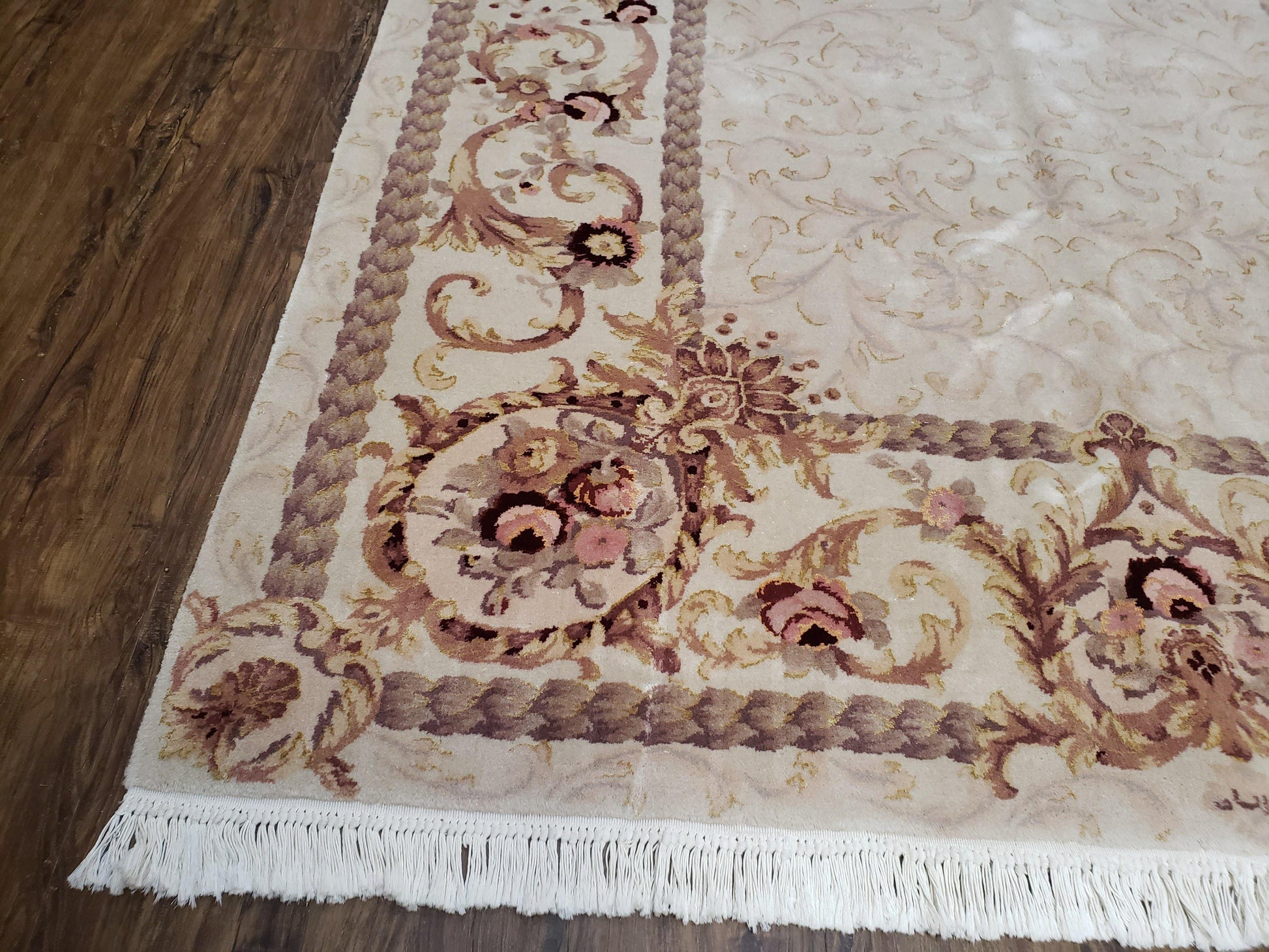Vintage Ivory Chinese Aubusson Area Rug 6x9, Wool & Silk, Hand-Knotted 120 Line Fine Rug, European Design Carpet, 6 x 9 Master Signature Rug - Nuvé