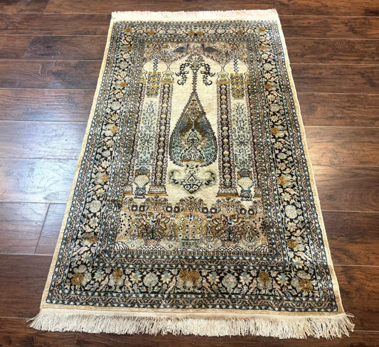 Silk Indian Kashmiri Rug 3x4, Very Fine 400 KPSI, Silk Prayer Rug, Handmade - Nuvé