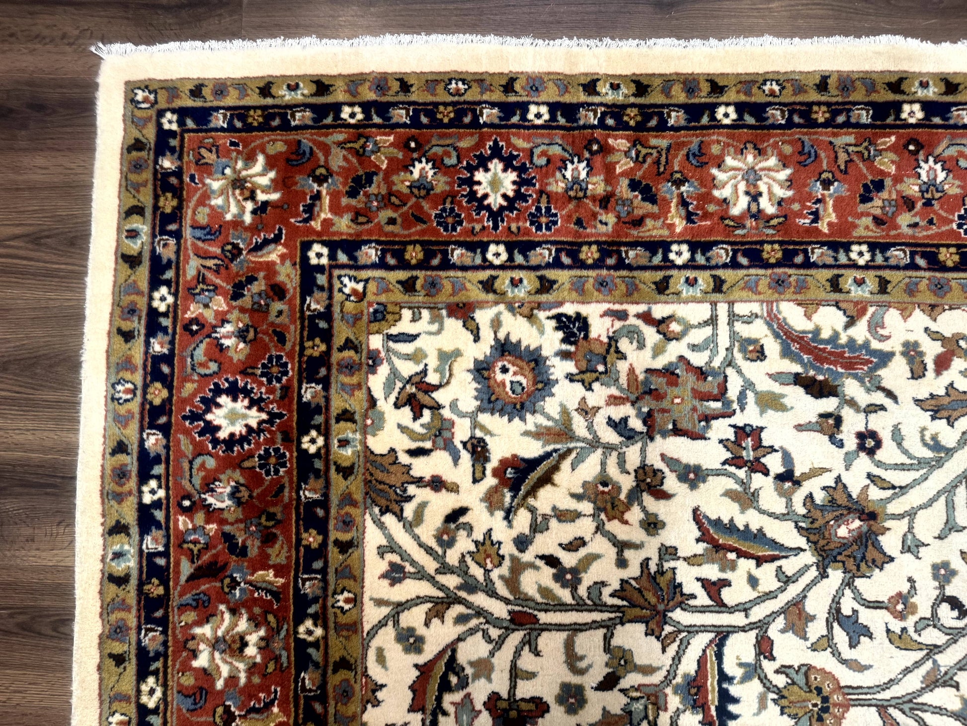 Indo Persian Rug 9x12, Ivory and Red, Traditional Wool Oriental Carpet - Nuvé