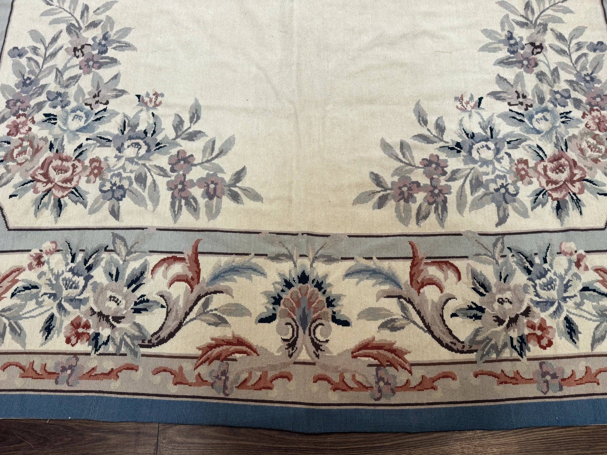 Ivory Needlepoint Rug 8x10, Wool Handmade Carpet - Nuvé