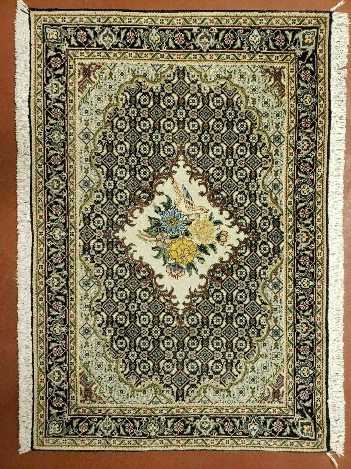 Small Persian Rug 2.4 x 3, Birds and Flowers, Finely Hand Knotted - Nuvé