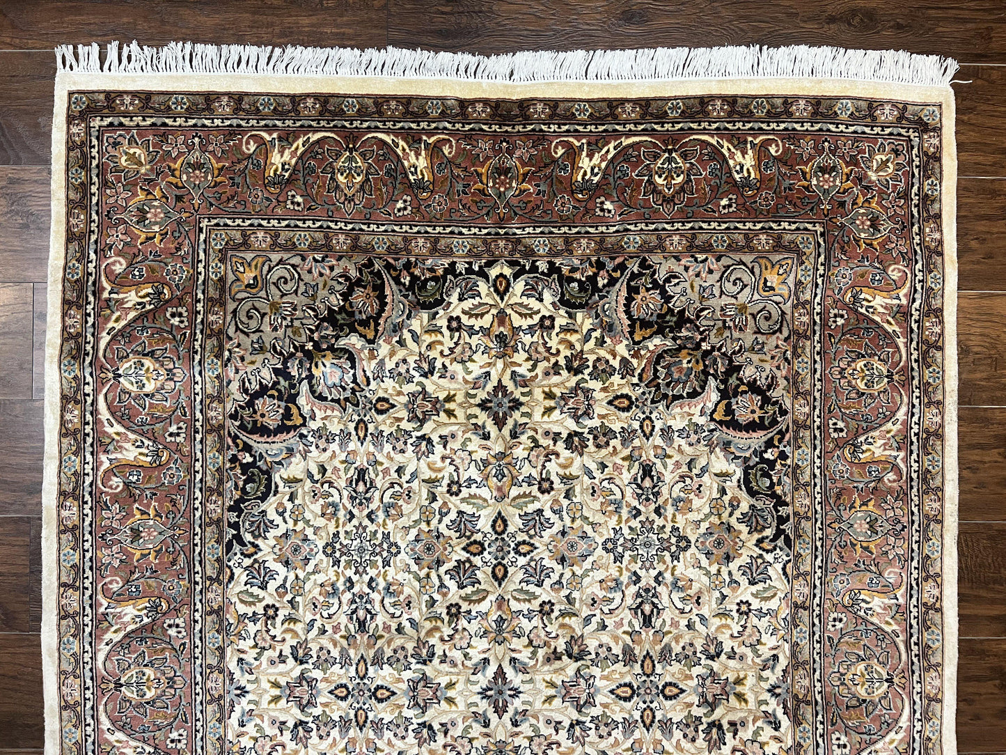Pak Persian Rug 5x8, Handmade Wool Oriental Carpet, Vintage Rug, Floral Allover, Very Fine 320 KPSI - Nuvé