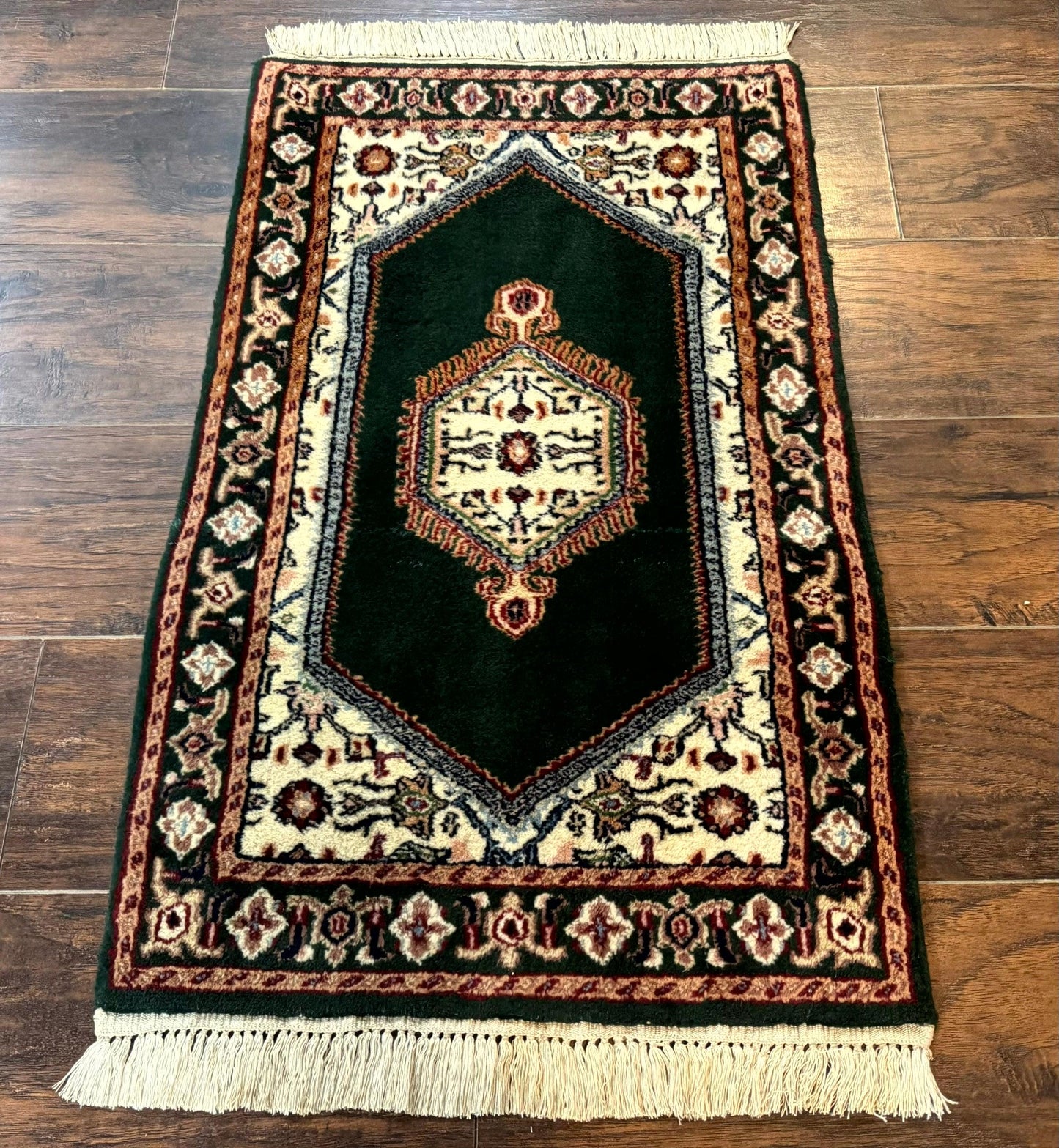 Small Indo Persian Dark Green Rug 2x3, Geometric Semi Open Field - Nuvé