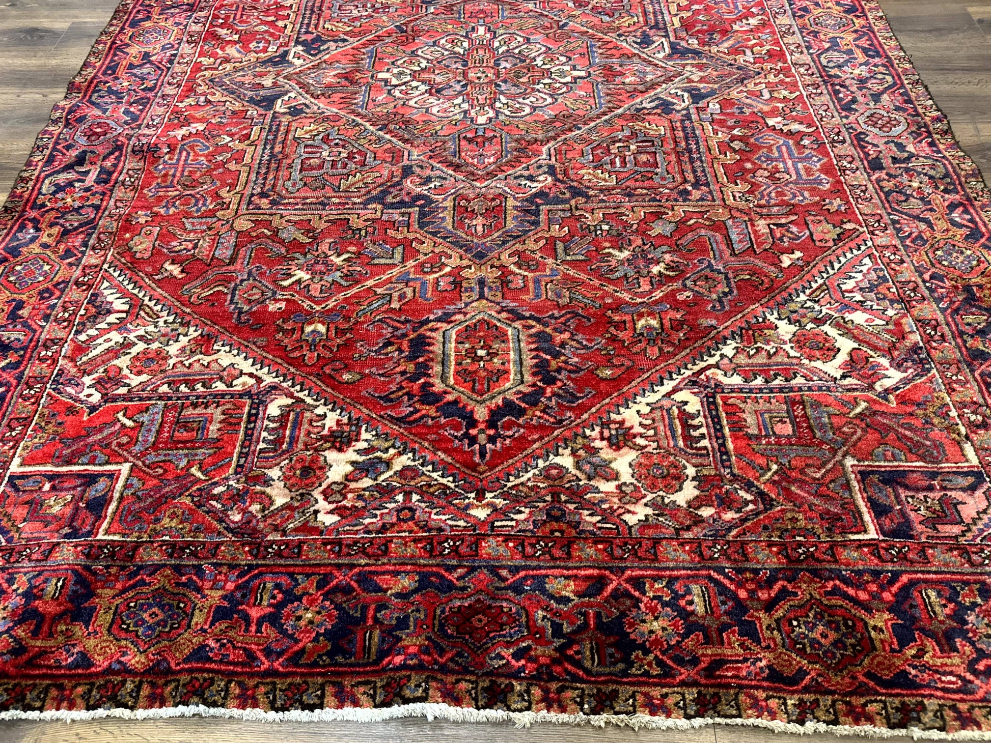 Persian Heriz Rug 7x10, Geometric Pattern, Red Ivory Navy Blue - Nuvé