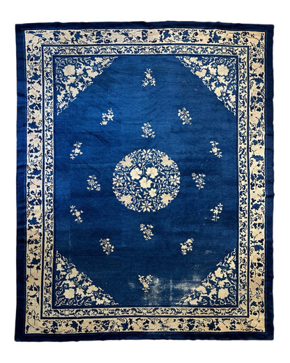Hand-Knotted Antique Chinese Peking Wool Rug – 9’ x 11’5” – Distressed Blue, 19th Century - Nuvé