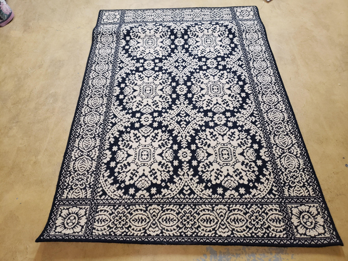 4x6 Power-Loomed Rug Dark Navy Blue & Ivory Oriental Carpet Nice - Nuvé