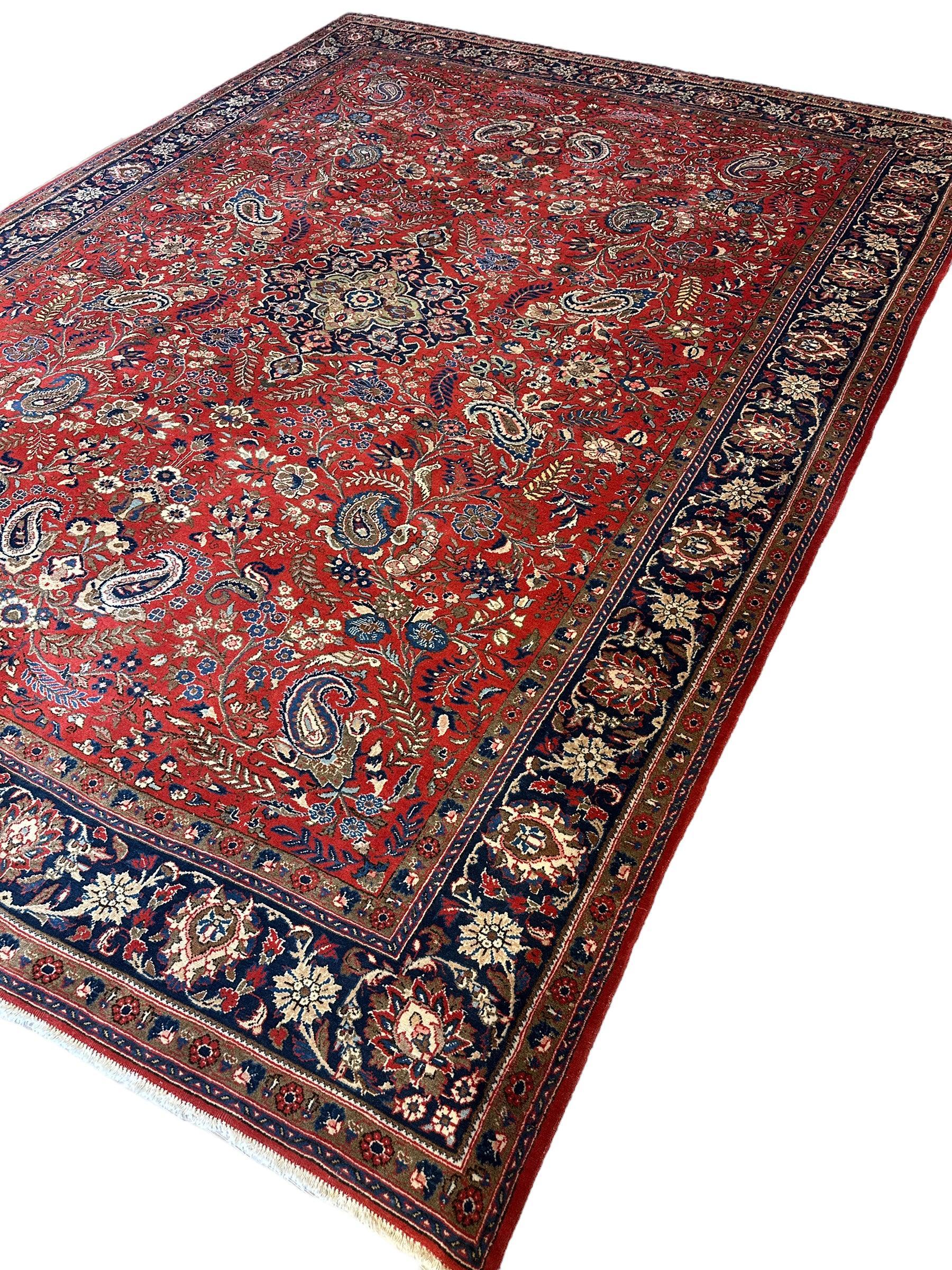 1940s Persian Yazd Area Rug 7’11” X 10’10″ - Nuvé