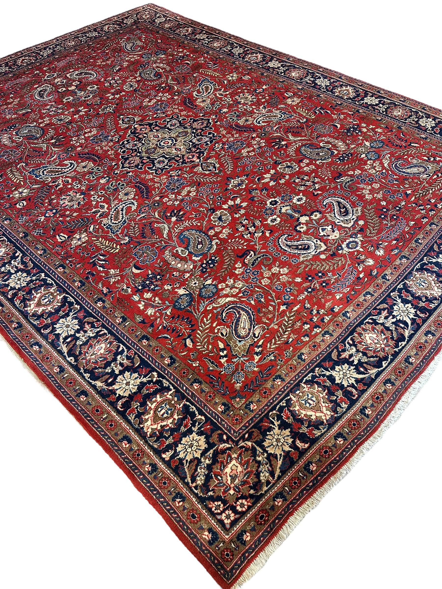 1940s Persian Yazd Area Rug 7’11” X 10’10″ - Nuvé