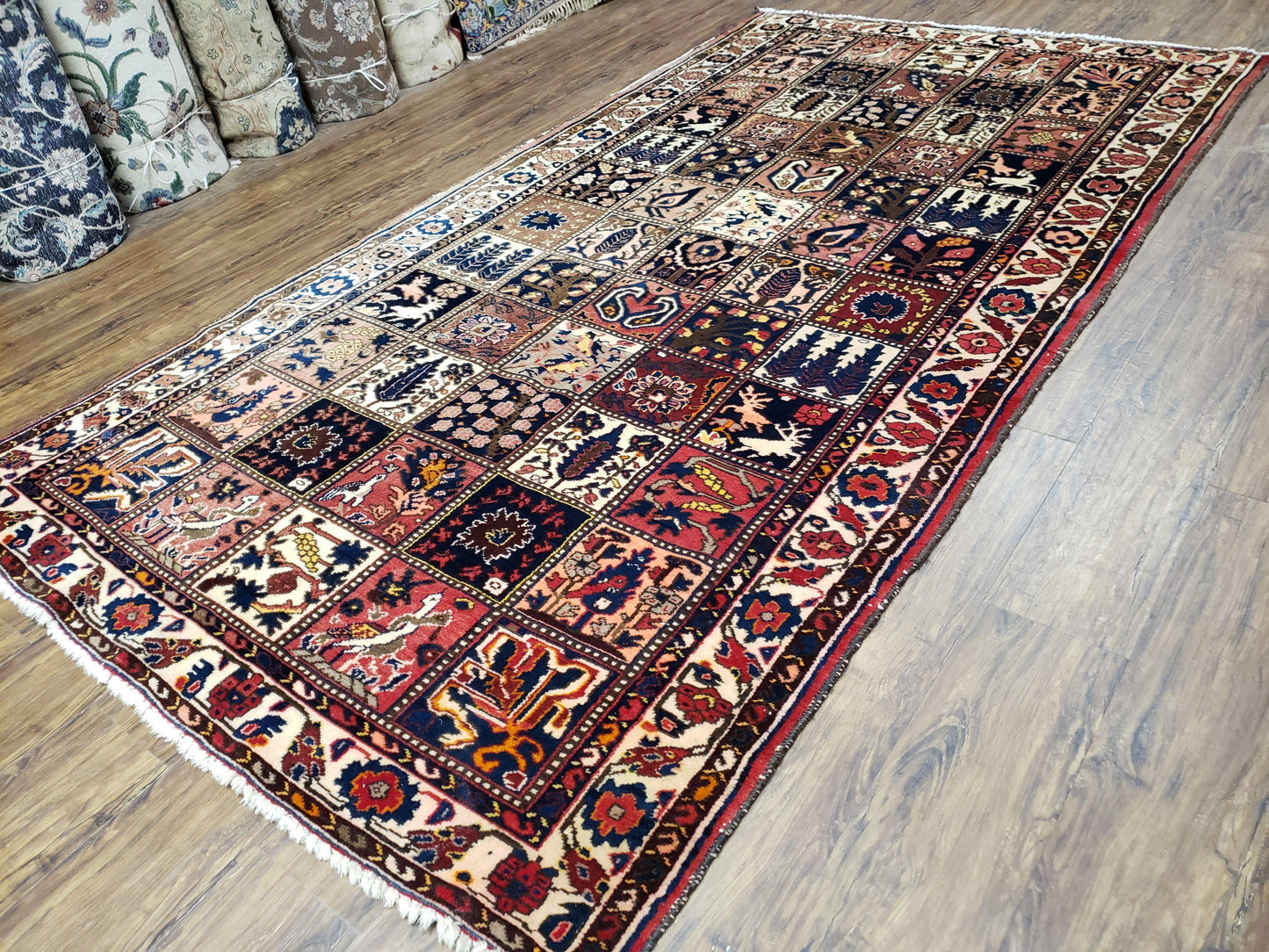Antique Persian Bakhtiari Rug circa 1920s, Kheshti Panel Design, Wool, Hand-Knotted, 5'3" x 10' - Nuvé