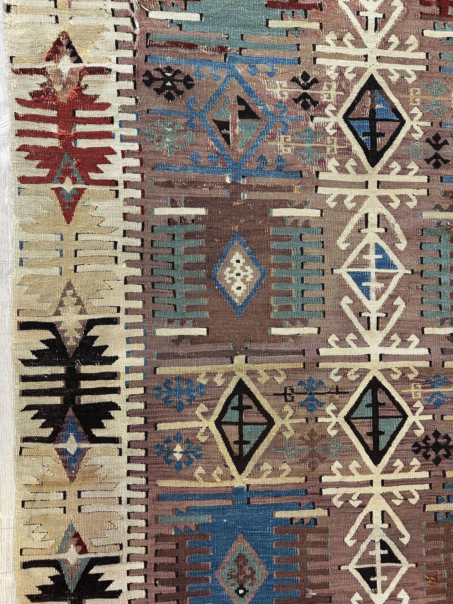 Reyhanli Anatolian 19th C Antique One Of A Kind Kilim Rug 5’ x 8’3” - Nuvé